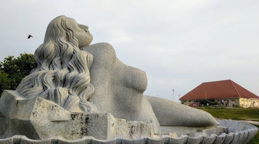 Matsya Kanyaka statue, Thiruvananthapuram, Kerala - Vushii.com Matsya Kanyaka statue, Thiruvananthapuram, Kerala - Vushii.com